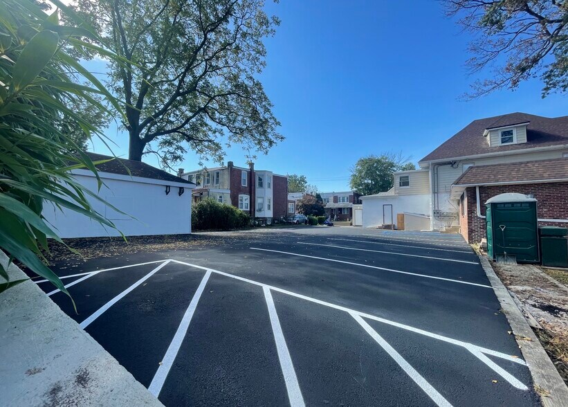 More Photos Of 430 Macdade Blvd, Collingdale Apartments For Sale