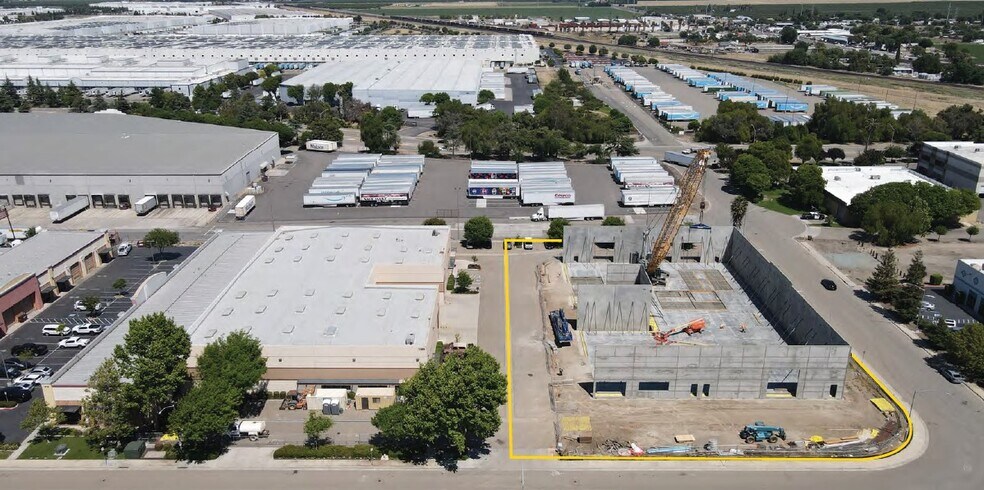 Primary Photo Of 1396 Mariani Ct, Tracy Industrial For Lease