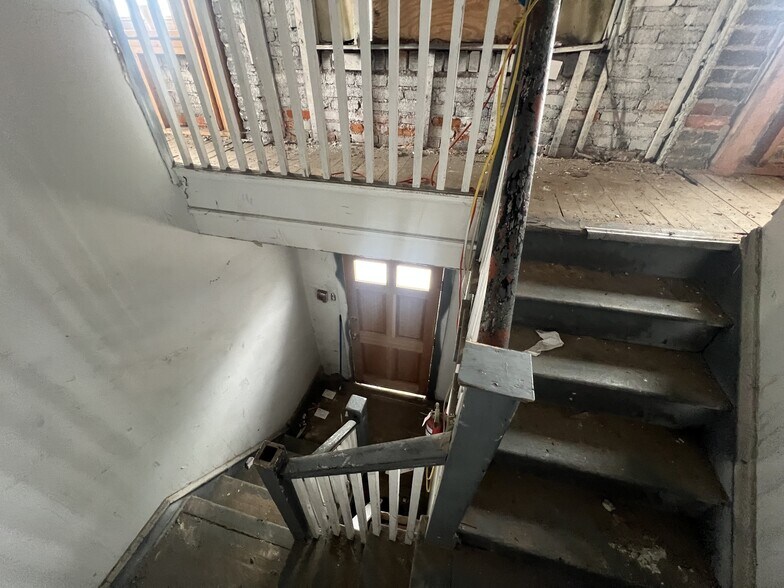 More Photos Of 1012 S 52nd St, Philadelphia Storefront Retail Residential For Sale