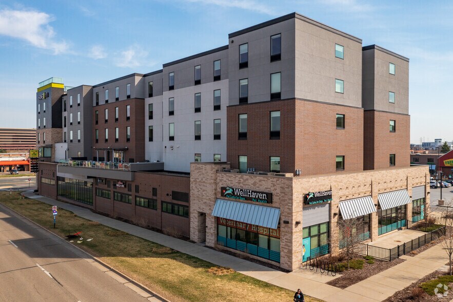 More Photos Of 2270 W 80 1/2 St, Bloomington Hotel For Lease