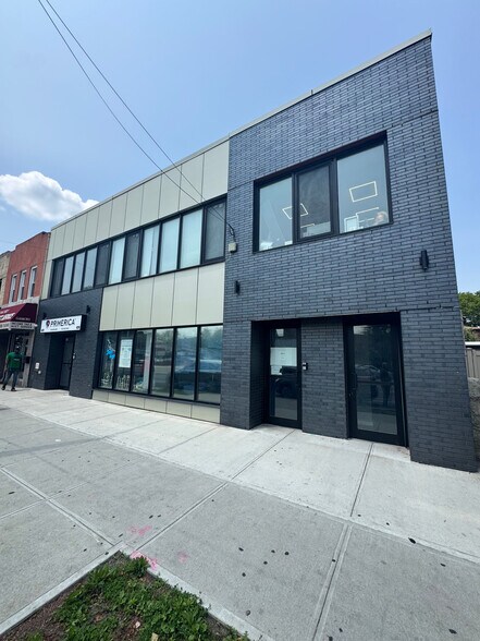 More Photos Of 9215 Flatlands Ave, Brooklyn General Retail For Lease