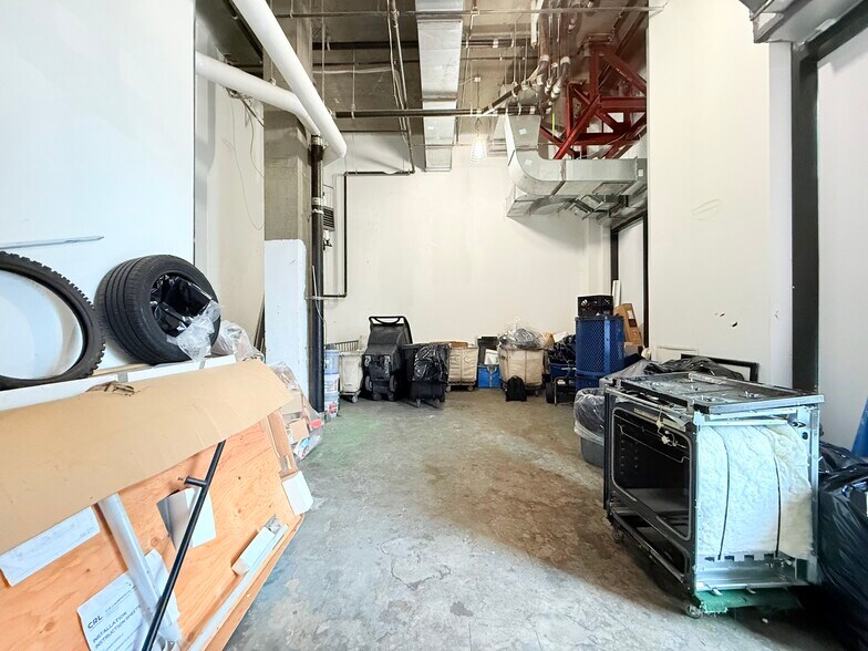 More Photos Of 535 Carlton Ave, Brooklyn Apartments For Lease