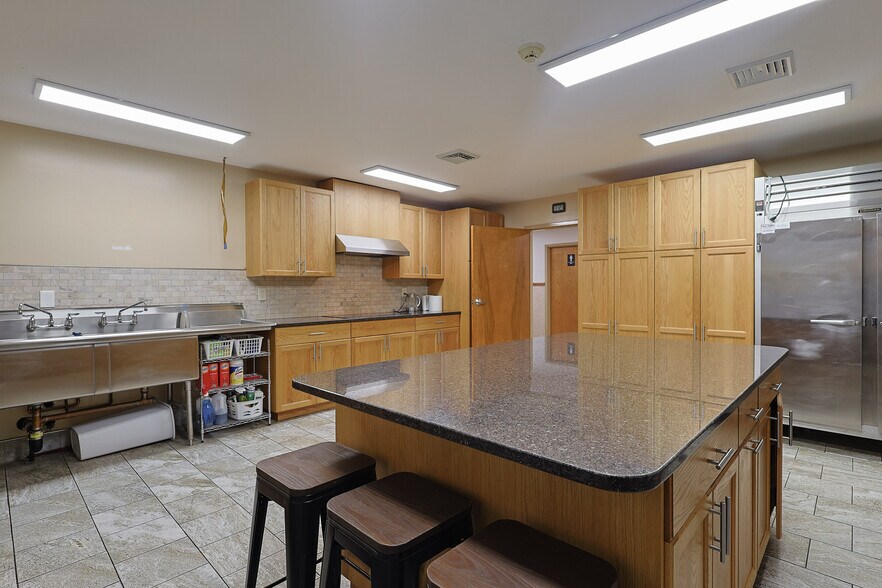 More Photos Of 261 College Hwy, Southwick Specialty For Sale