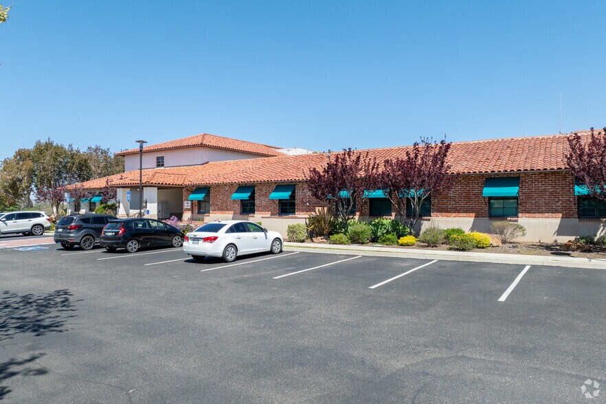 More Photos Of 201 S Broadway St, Orcutt Office For Lease