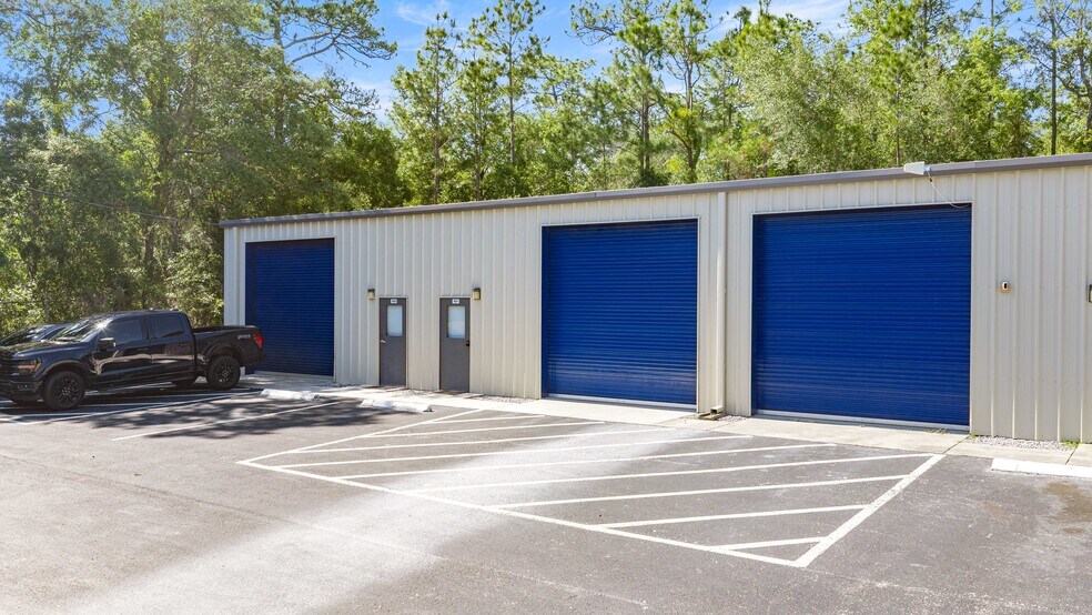 More Photos Of 1941-1947 W Gulf To Lake Hwy, Lecanto Warehouse For Lease