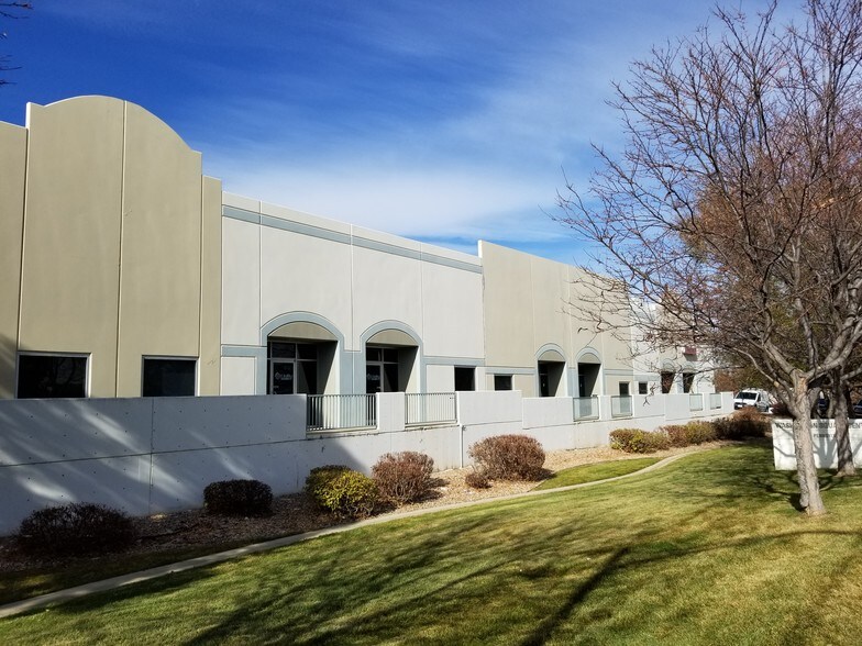 More Photos Of 12061 Pennsylvania St, Thornton Light Distribution For Lease