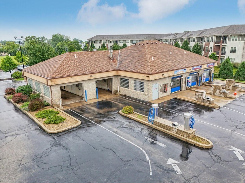 More Photos Of 14967 W National Ave, New Berlin Carwash For Sale