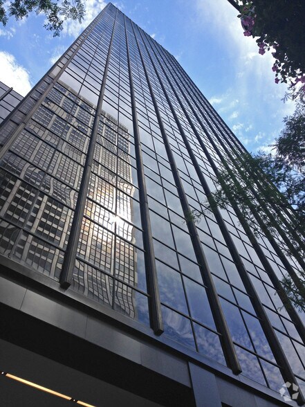 More Photos Of 605 Third Ave, New York Coworking Space