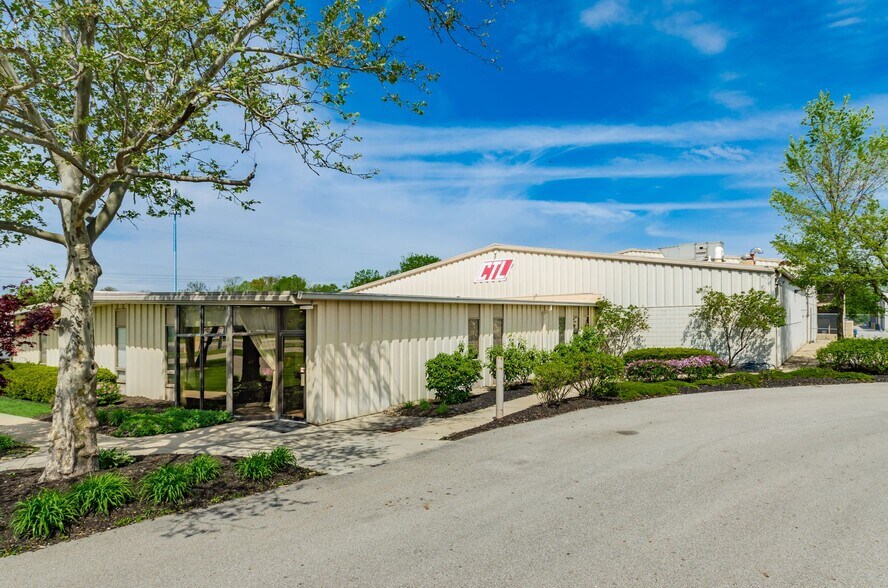 More Photos Of 2860 Fisher Rd, Columbus Unknown For Lease