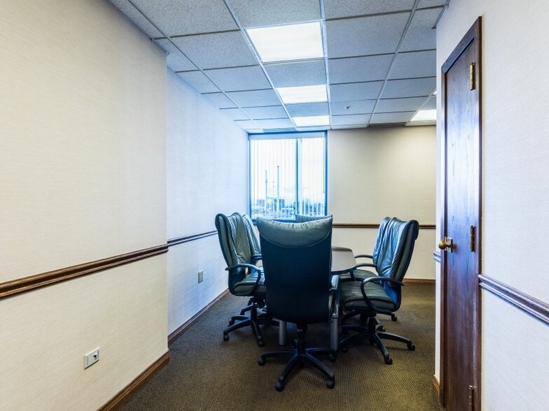 More Photos Of 1055 N 300 W, Provo Medical For Sale