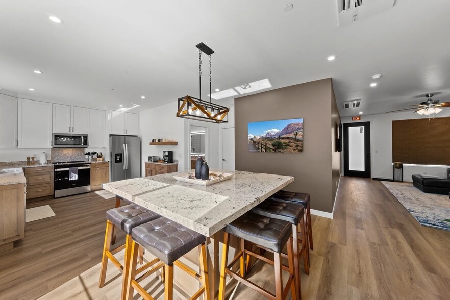 More Photos Of 217 W 100 S, Hurricane Apartments For Sale