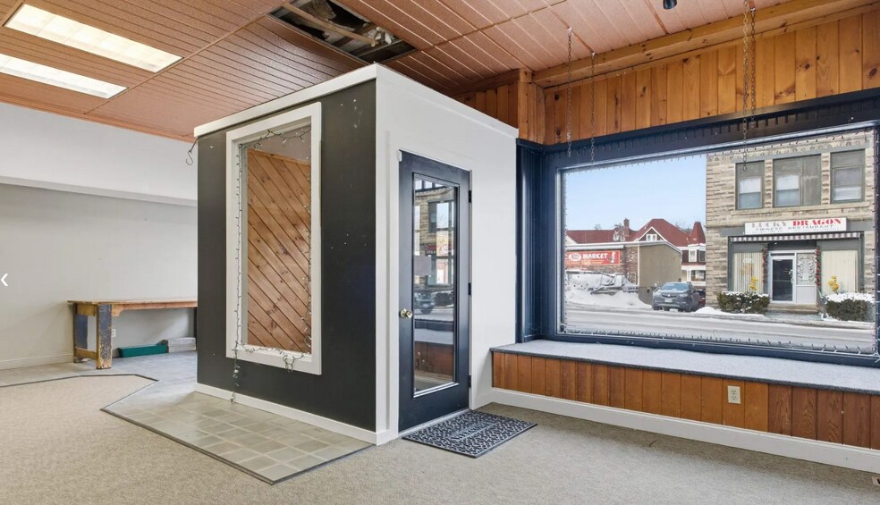 More Photos Of 47 Main St, Ashland Freestanding For Sale
