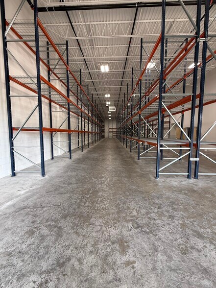 More Photos Of 10725 John Price Rd, Charlotte Warehouse For Lease