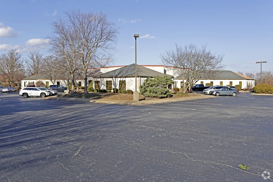 More Photos Of 1801 Forest Hills Blvd, Bella Vista Medical For Lease