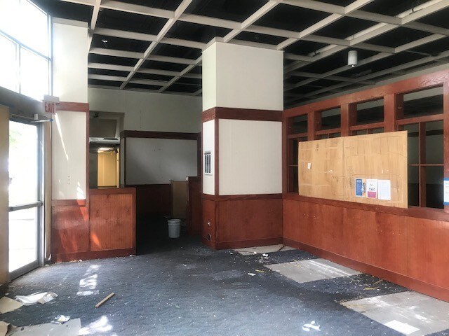 More Photos Of 600 N Dearborn, Chicago Apartments For Lease