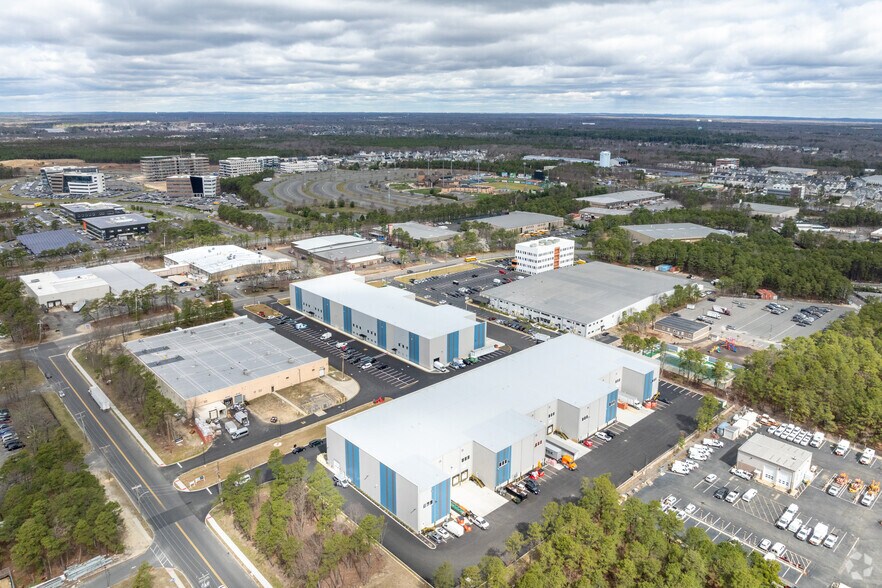 More Photos Of 475 Oberlin Ave S, Lakewood Warehouse For Lease
