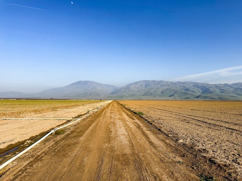 More Photos Of Millux Rd, Arvin Land For Sale