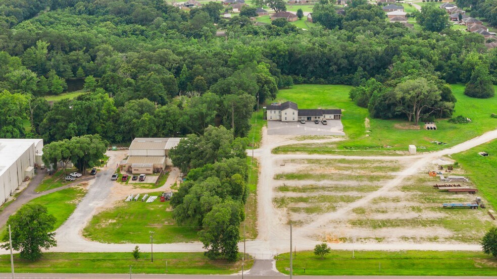 More Photos Of 7555 Half Mile Rd, Irvington Service For Sale