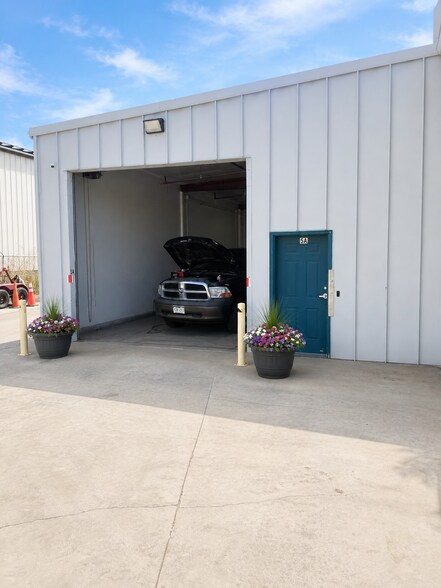 More Photos Of 11811 Upham St, Broomfield Warehouse For Lease