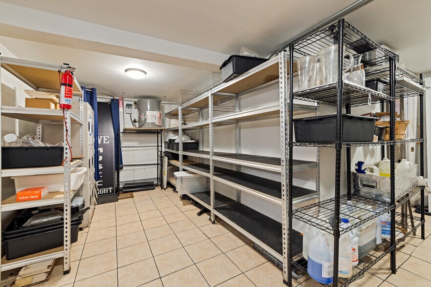 More Photos Of 762 Franklin Ave, Brooklyn Storefront Retail Residential For Lease