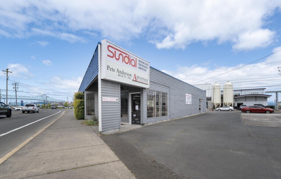 More Photos Of 750 Marine Dr, Astoria Storefront Retail Office For Sale