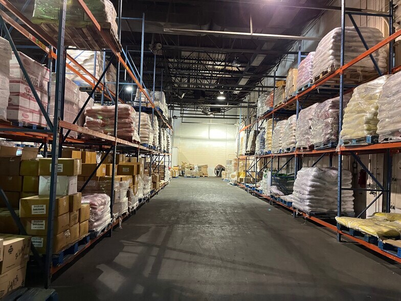 More Photos Of 1464 E Ferry St, Detroit Warehouse For Sale