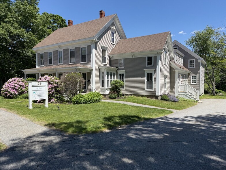 Primary Photo Of 194 Main St, Freeport Office For Lease