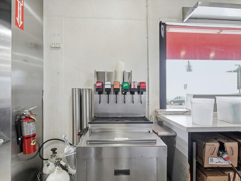 More Photos Of 11919 Garfield Ave, South Gate Restaurant For Sale