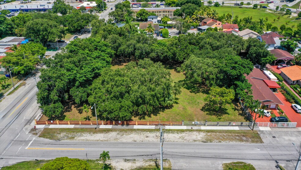 More Photos Of 2810 NW 14th Miami FL 33125 st, Miami Land For Sale