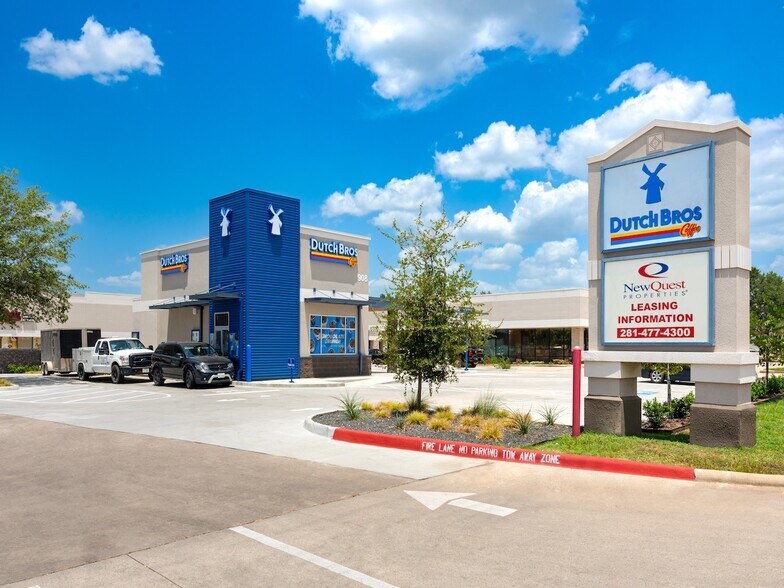 More Photos Of 12466 I 45 N, Willis Unknown For Lease