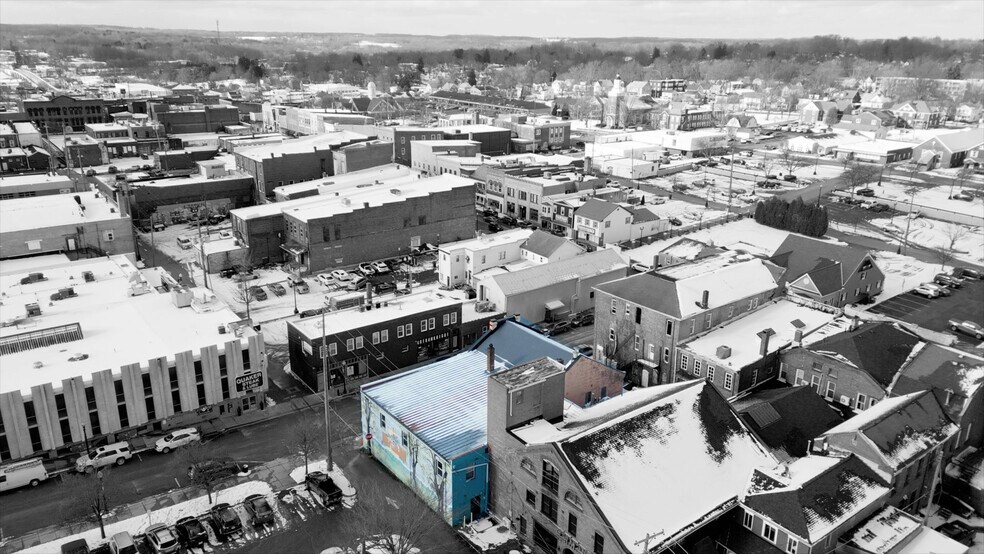 More Photos Of 130-148 Penn Ave, Salem Storefront Retail Office For Sale