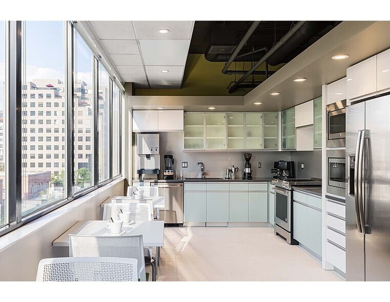 More Photos Of 140 E 19th Ave, Denver Office For Sale