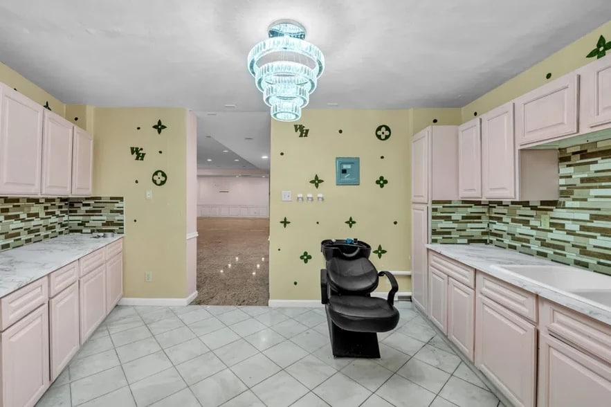 More Photos Of 1038 Decatur St, Chesapeake Storefront Retail Residential For Lease