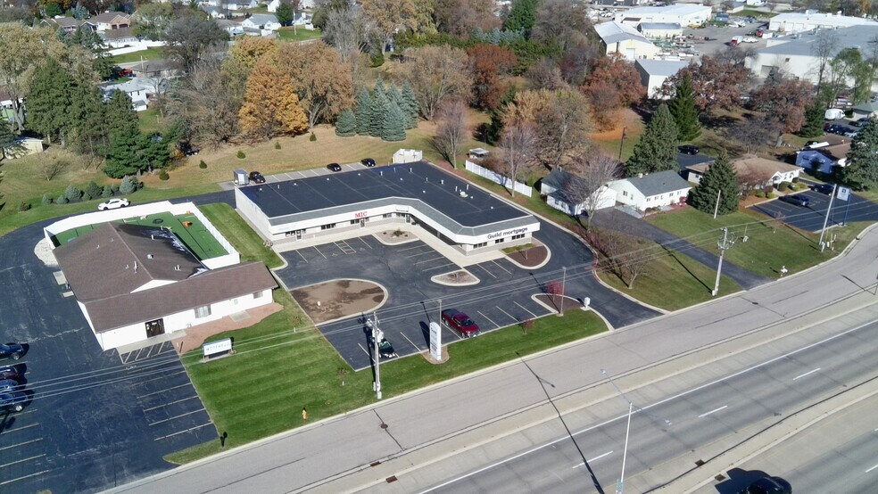 More Photos Of 4407 Milton Ave, Janesville Loft Creative Space For Sale