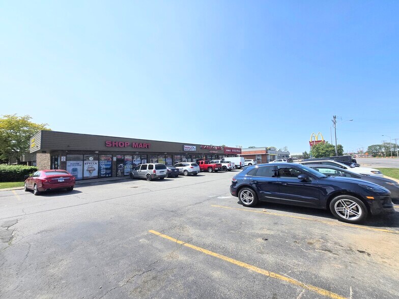 More Photos Of 13650 Cicero Ave, Crestwood General Retail For Sale