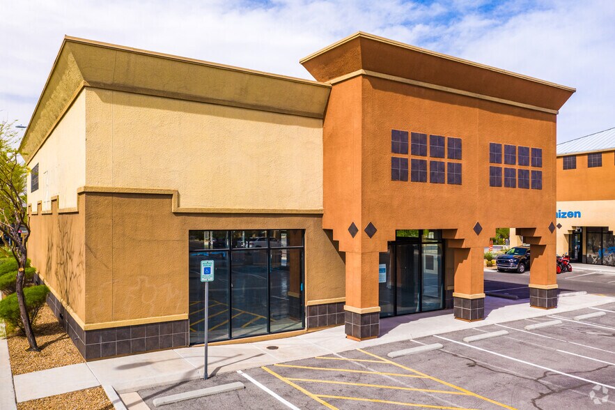 More Photos Of 4520 Hualapai Way, Las Vegas Unknown For Lease