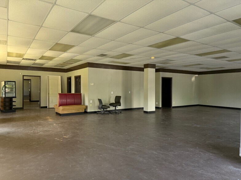 More Photos Of 2212 Old Furnace Rd, Boiling Springs Medical For Lease