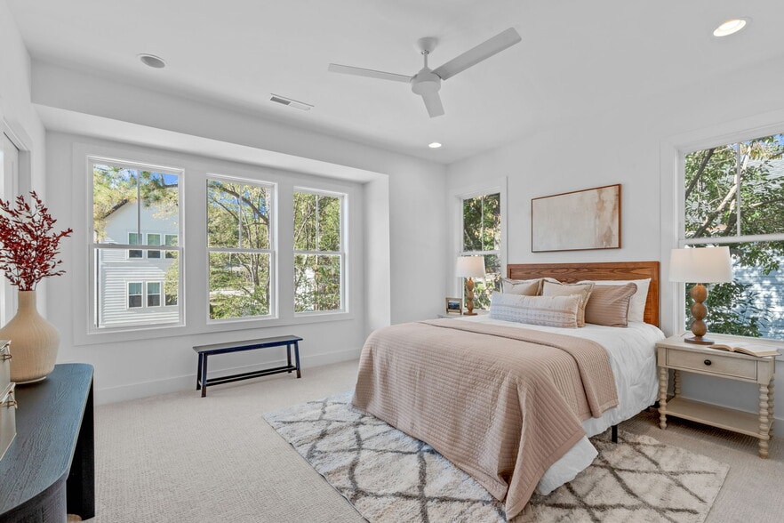 More Photos Of 5061 Lundy Dr, Raleigh Multifamily For Sale