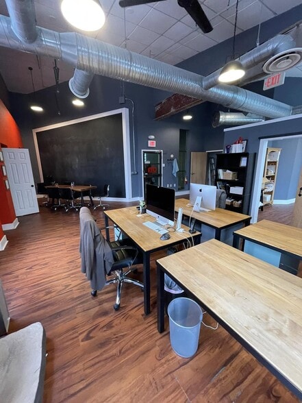 More Photos Of 241 E 4th St, Frederick Loft Creative Space For Sale