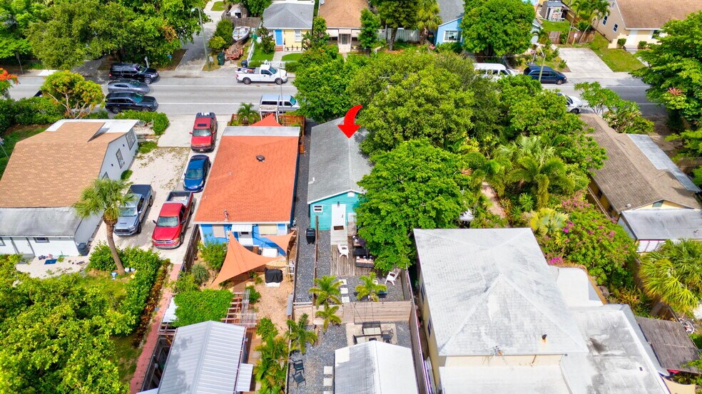 More Photos Of 517 S J St, Lake Worth Beach Apartments For Sale