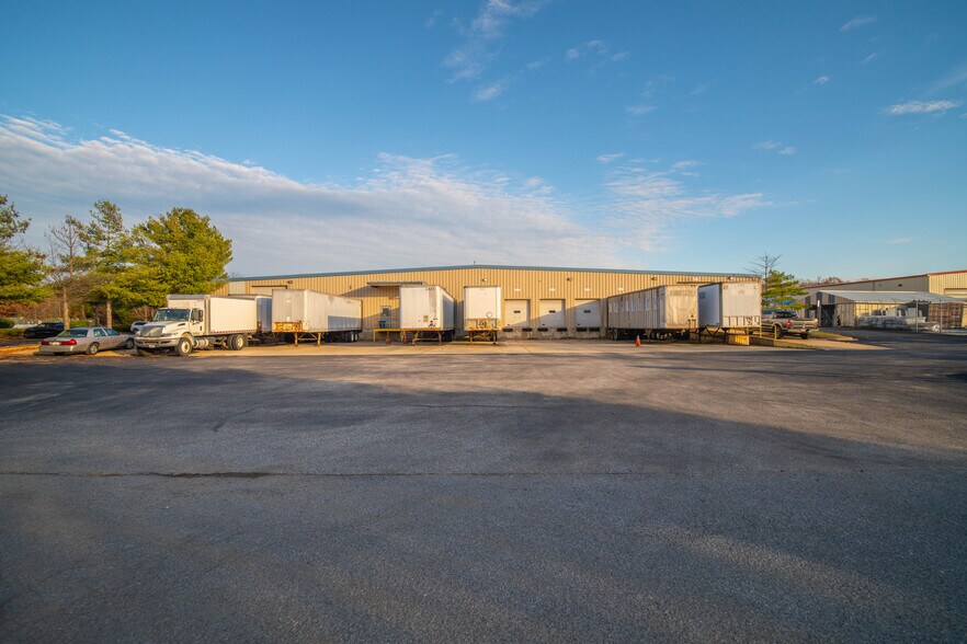 More Photos Of 5540 Ketch Rd, Prince Frederick Manufacturing For Sale