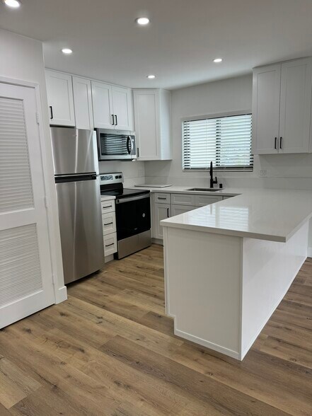 More Photos Of 4164 34th St, San Diego Apartments For Sale