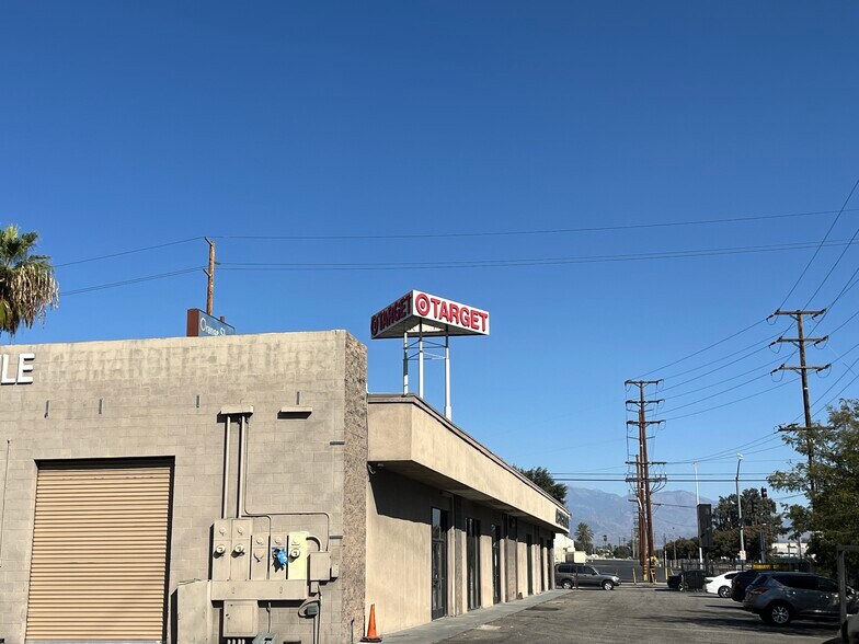 More Photos Of 1286 S E St, San Bernardino Freestanding For Lease