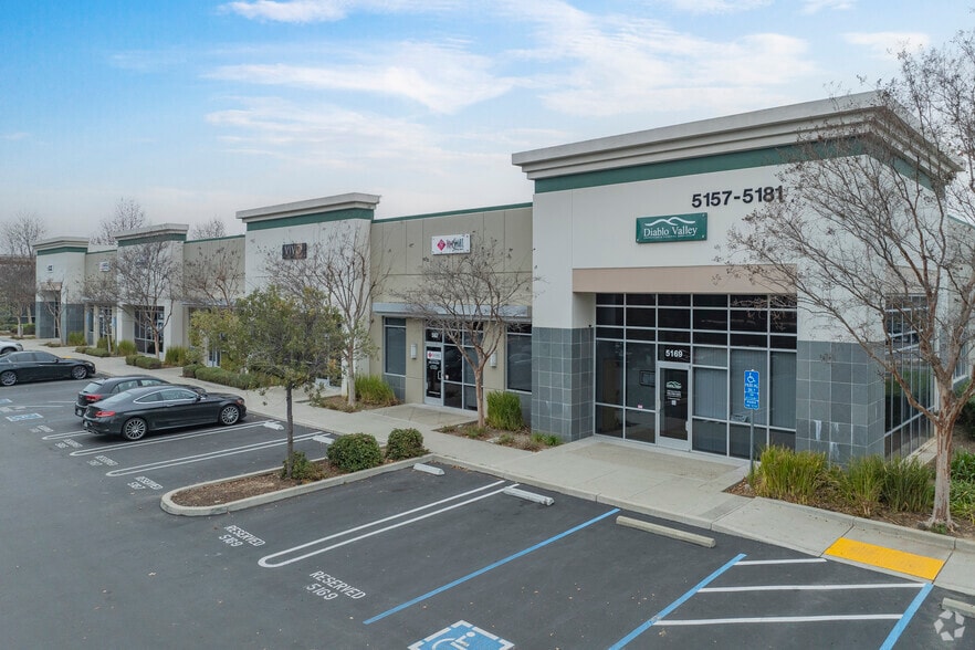 Primary Photo Of 5159 Lone Tree Way, Antioch Medical For Sale
