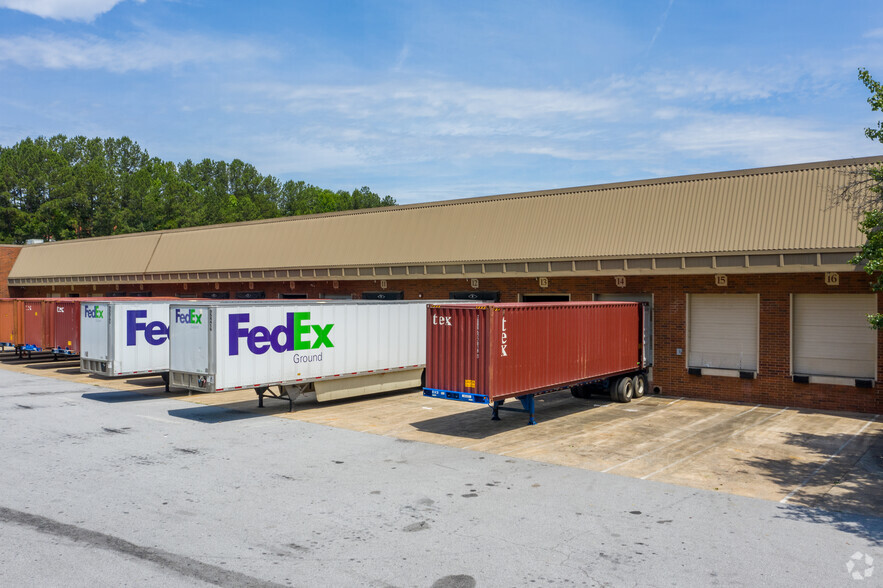 Primary Photo Of 4875 Westpark Dr SW, Atlanta Warehouse For Lease