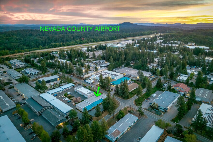 More Photos Of 12150 Charles Dr, Grass Valley Warehouse For Sale