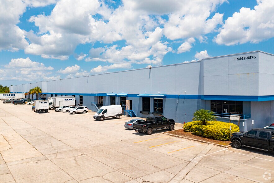 Primary Photo Of 9824-9840 Currie Davis Dr, Tampa Unknown For Lease