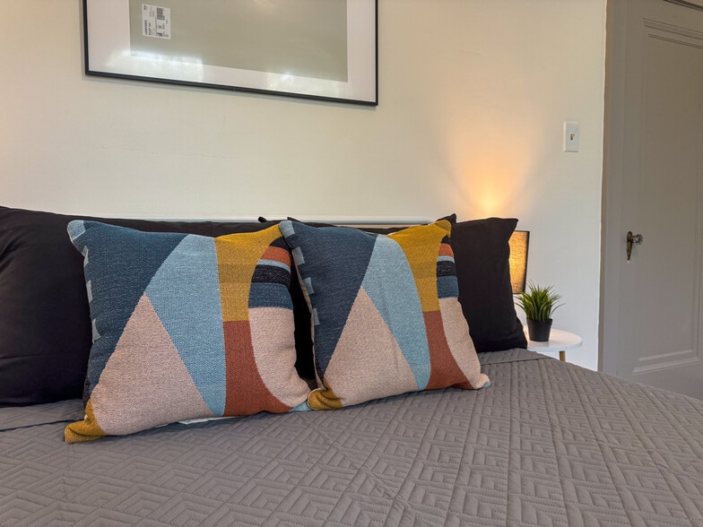 More Photos Of 105 S 5th St, Duquesne Specialty For Sale