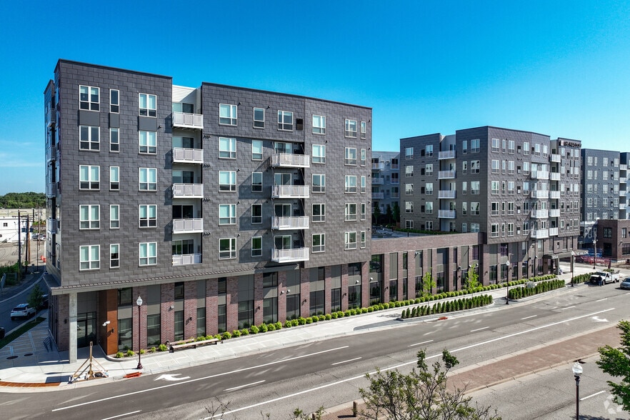More Photos Of 8594 Excelsior Blvd, Hopkins Apartments For Lease