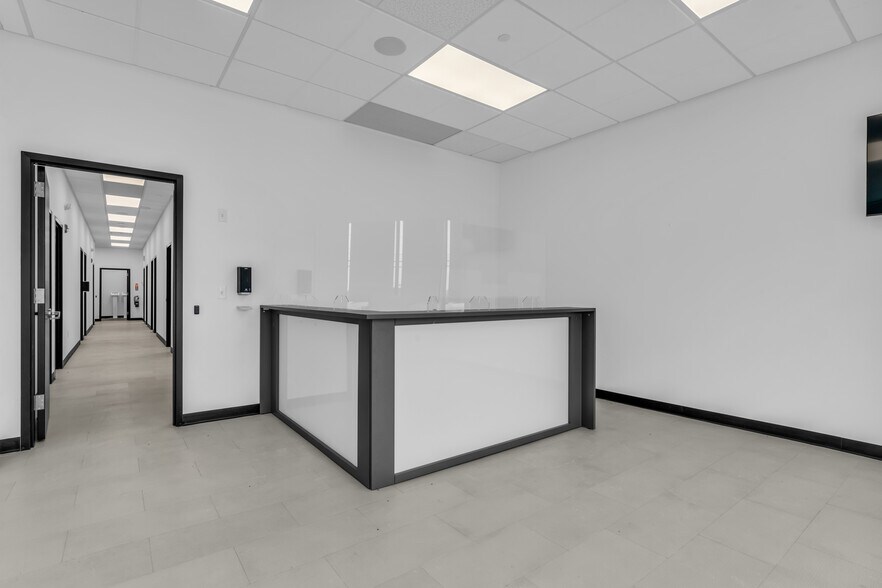 More Photos Of 3435 US Highway 9, Freehold Medical For Lease